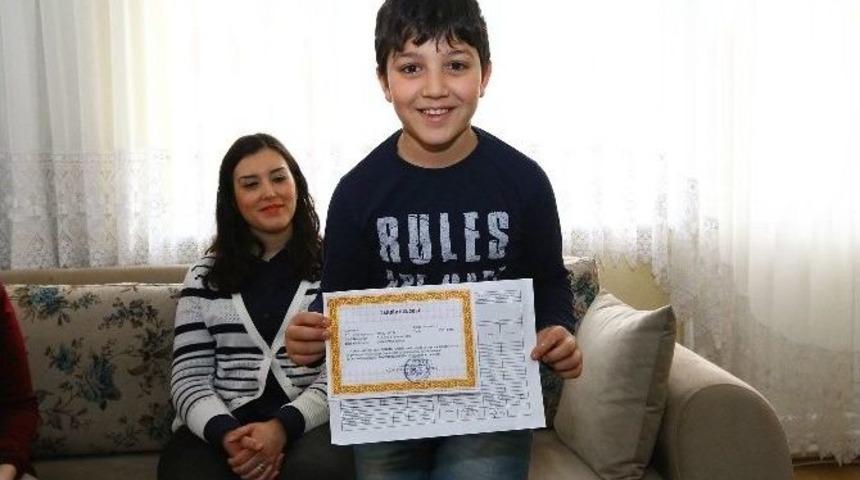 Bilgi Evi Eğitimcileri &Ouml;ğrencilerinin Evlerini Ziyaret Ediyor