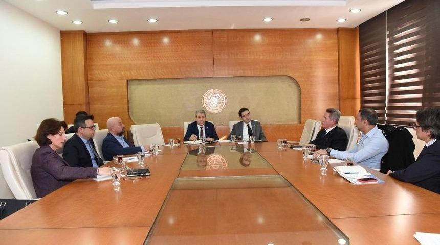 Ege &Uuml;niversitesinde &ldquo;kalkınma Platformu&rdquo; Kuruldu