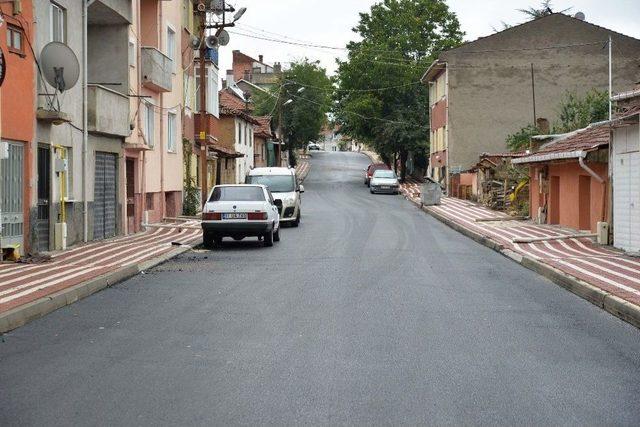 Göçmen Sokak’taki Yenileme Çalışmaları Bir Haftada Tamamlandı