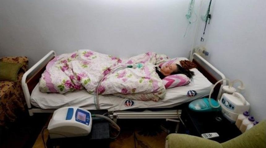 Başkan Şahin&rsquo;nden Kanser Kadına Yardım Eli