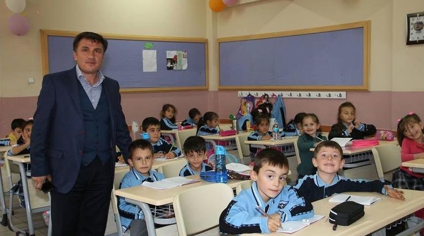 İş Adamı Demir&rsquo;den Eğitime Destek