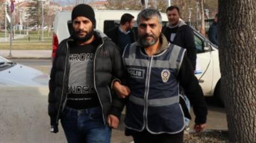 Irak Uyruklu Hırsız Adliyeye Sevk Edildi