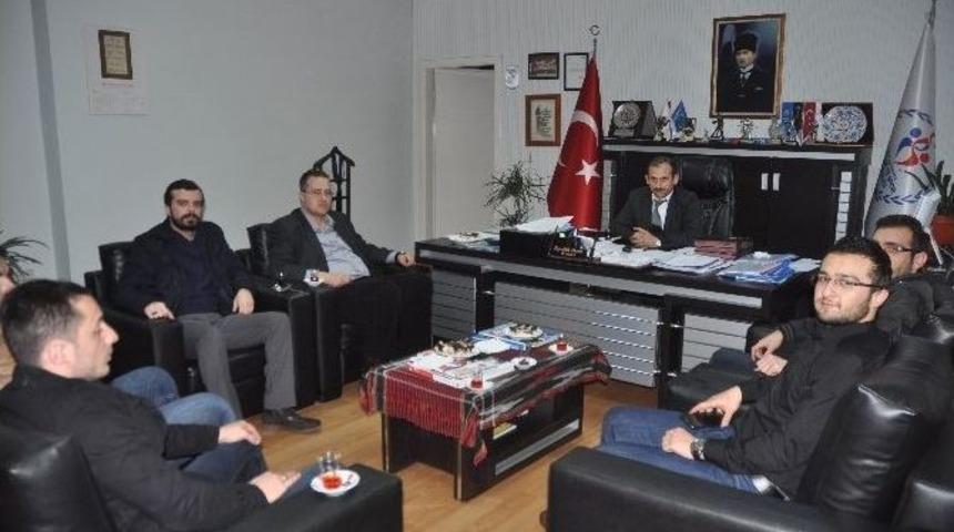 Gen&ccedil; Eller, Gen&ccedil;lik Merkezi İle &Ccedil;alışacak