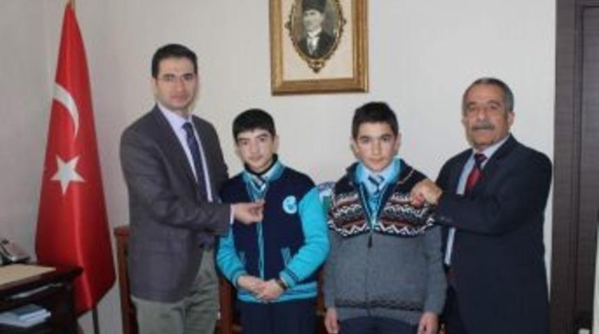 Sınırda Gelen Başarı