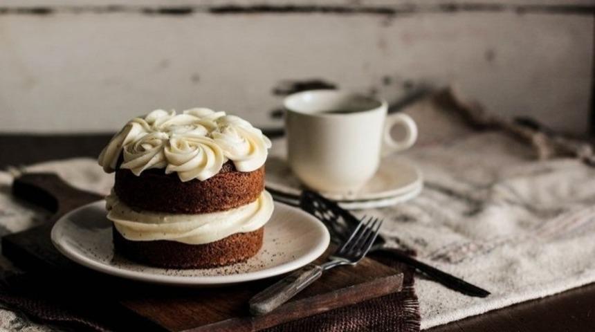 Ağlayan Kek, Islak Kek, Çaylı Kek: Beş Çayının Vazgeçilmez Tarifleri