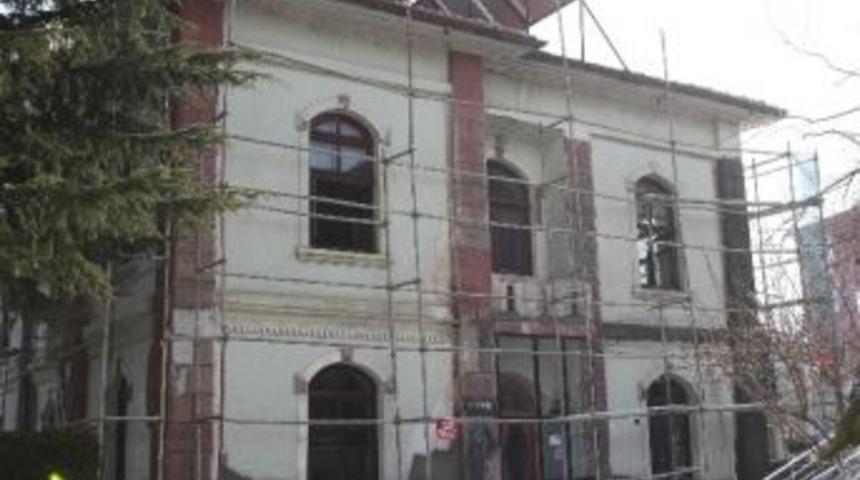 Beyşehir’de Tarihi Bina Restore Ediliyor