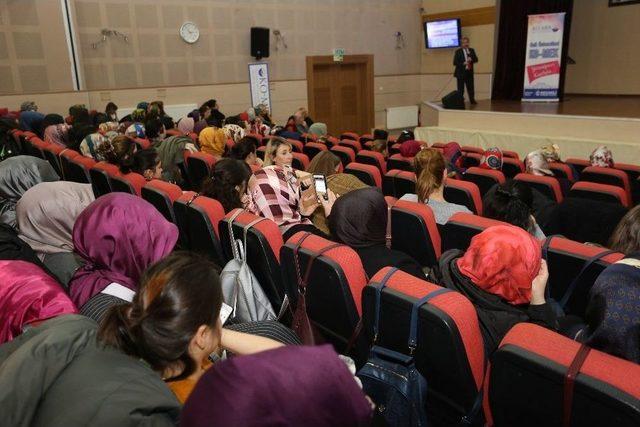 Ko-mek&rsquo;te Usta &Ouml;ğreticiler Oryantasyon Eğitimi Aldı 1