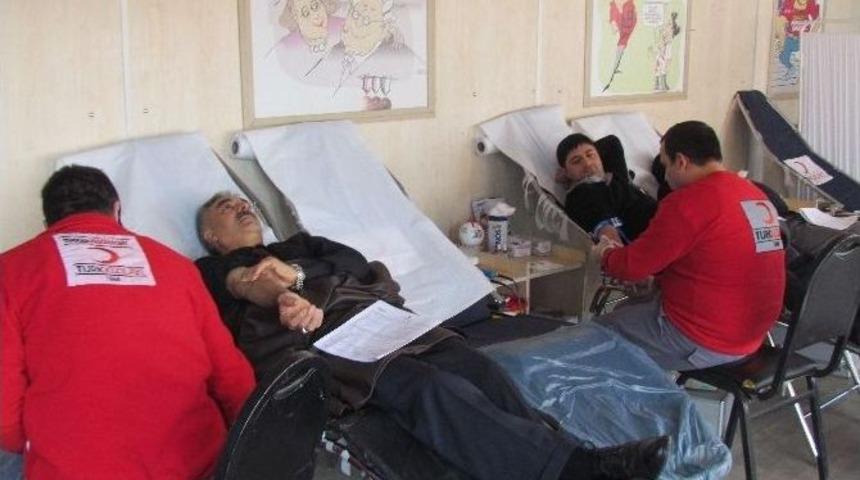 Kızılay&rsquo;dan Kan Toplama Kampanyası