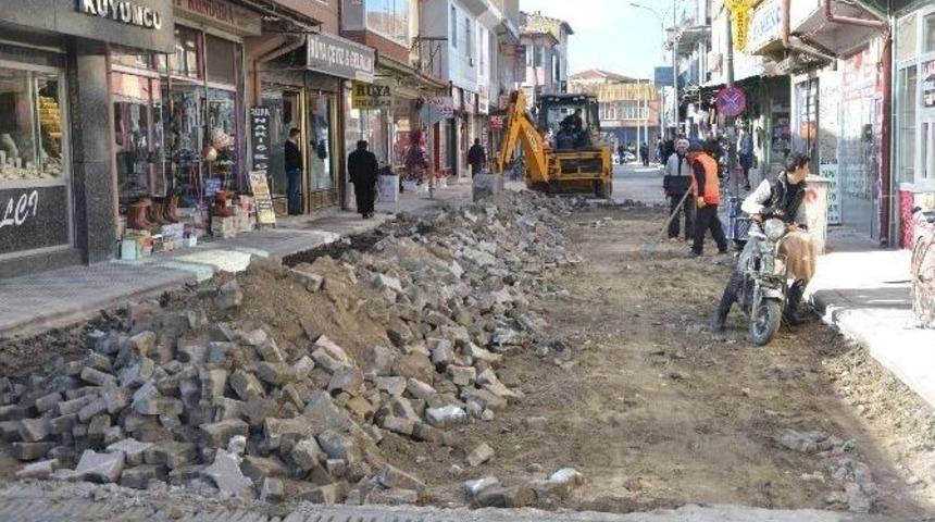 Ereğli&rsquo;de Yol Yapım &Ccedil;alışmaları S&uuml;r&uuml;yor