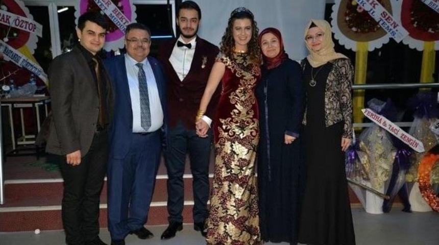 Başkan Yağcı&rsquo;nın Oğlunun Nişan T&ouml;reninde Siyaset&ccedil;iler Ve B&uuml;rokratlar Bir Araya Geldi