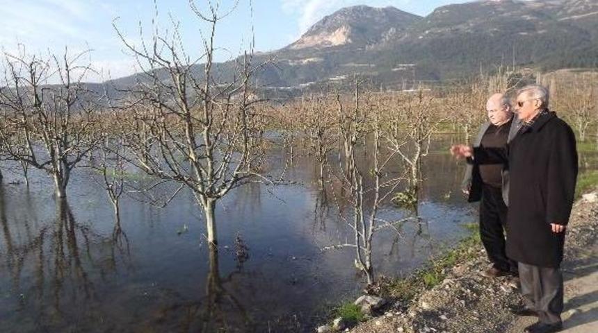 G&uuml;rsu Ovası&rsquo;Nda Su Baskını Meclis'e Taşındı
