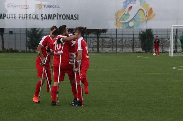 Ampute Milli Takımı Almanya’yı 7-0 Yendi