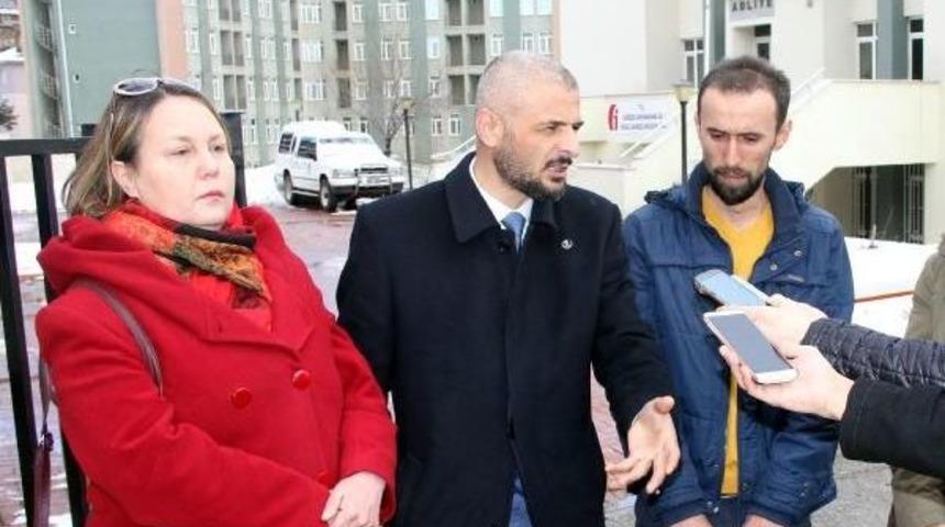 Gerede'de K&ouml;peklerin &Ouml;ld&uuml;r&uuml;lmesiyle Ilgili Su&ccedil; Duyurusunda Bulunuldu