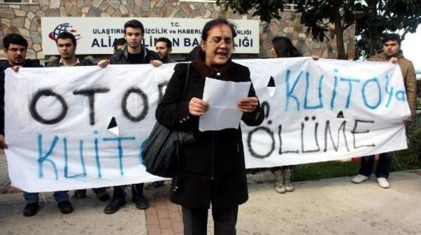 Radyoaktif Atık Y&uuml;kl&uuml; Olduğunu Ileri S&uuml;ren 'kuito' Gemisi Aliağa'ya S&ouml;k&uuml;me Getirildi (2)