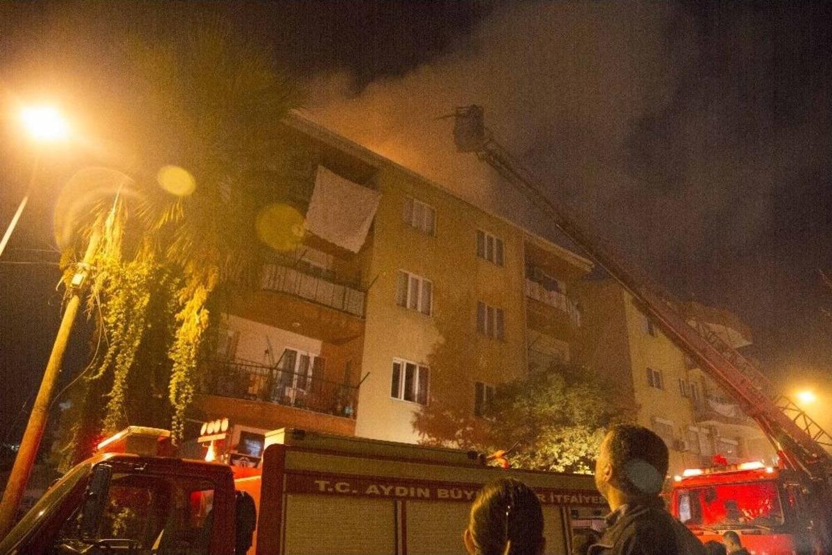 Kuşadası&rsquo;nda Yangın