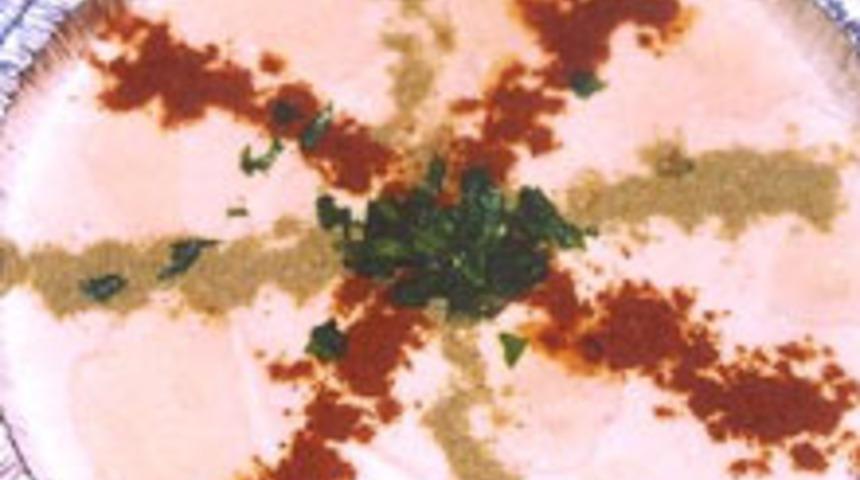 Humus ve Soğan Turşusu