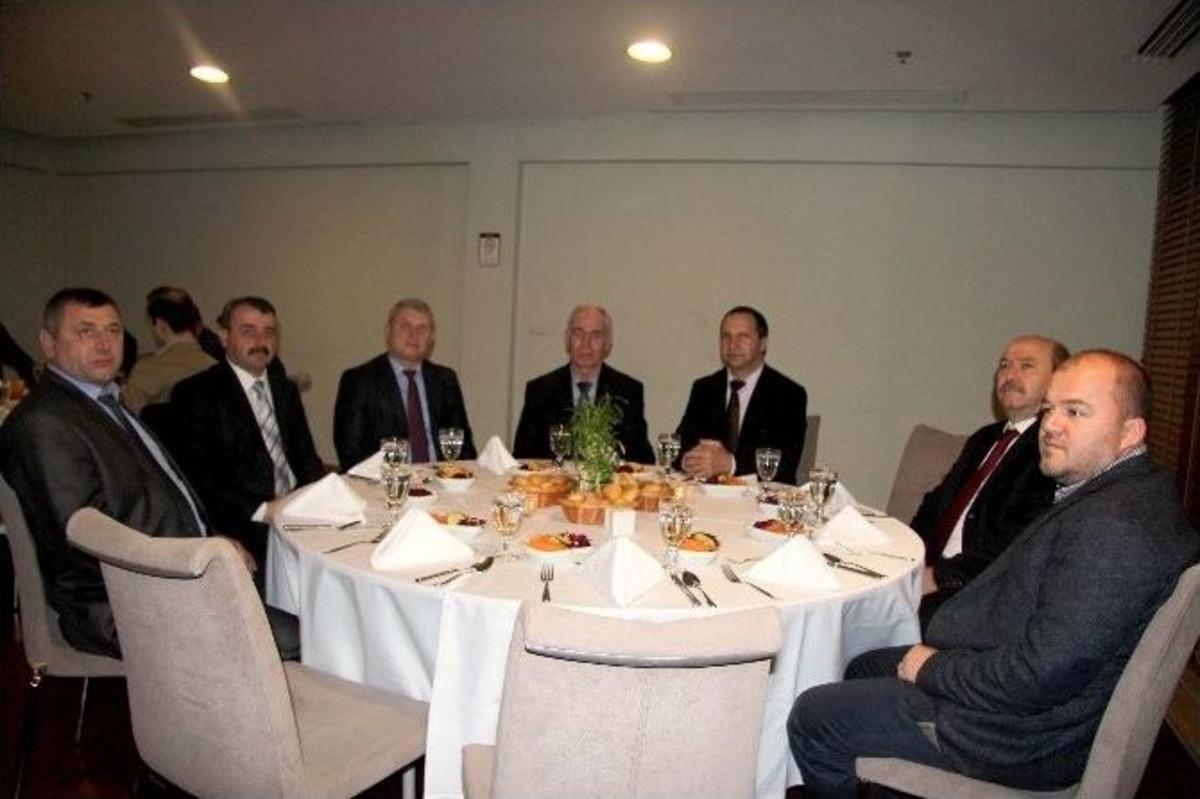 Gagauz Başkanlar Hendek&rsquo;te