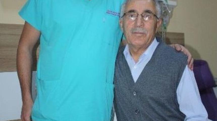 Amcası Kalbini Yeğenine Emanet Etti