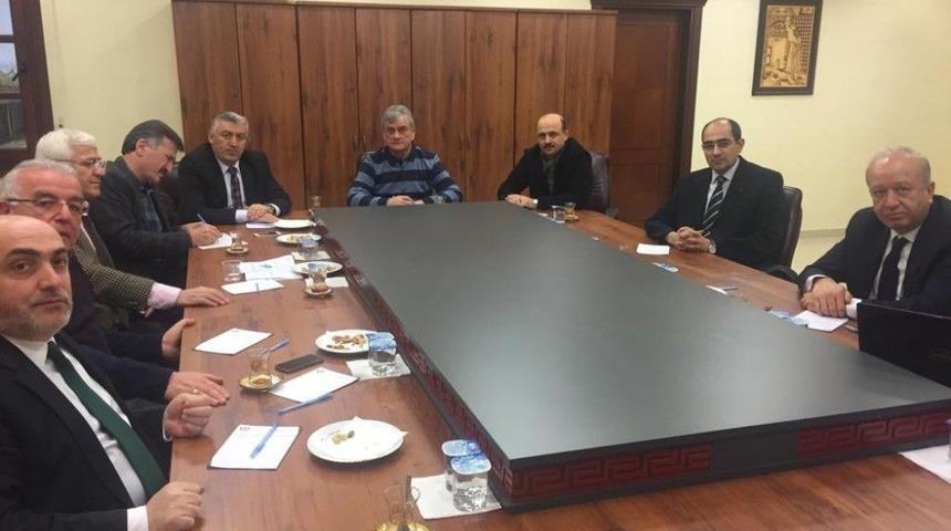 Rize Ticaret Borsasında &ldquo;2018 Yılı &Ccedil;ay Eylem Planı&rdquo; Hakkında Bilgilendirme Toplantısı Yapıldı.