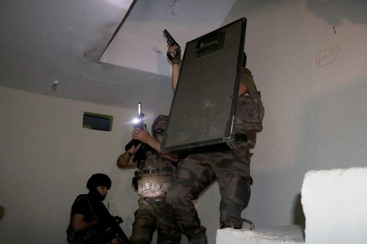 15 Temmuz Şehidi Polis Yunus Uğur Operasyonu: 10 Torbacıya G&ouml;zaltı