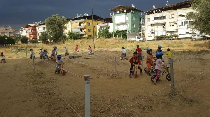 Minikler Denge Bisikleti Şenliği&rsquo;nde Buluştu