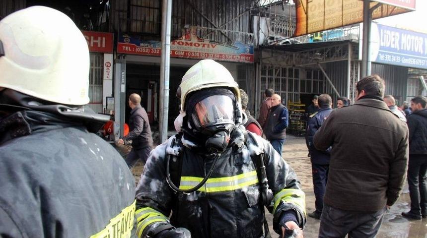 Sanayi Sitesinde Korkutan Yangın