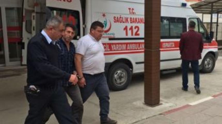 Kazaya Karışan Ara&ccedil;tan Uyuşturucu Ve Silah &Ccedil;ıktı