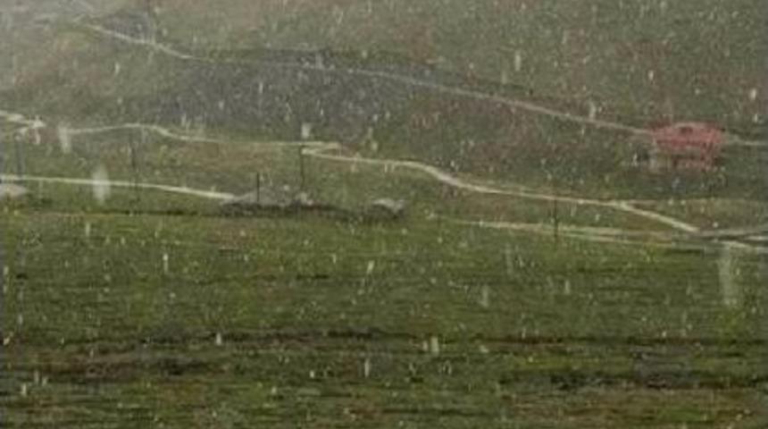 Ordu'ya Mevsimin Ilk Karı D&uuml;şt&uuml;