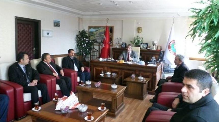 &Ouml;ğretmenevi Personelinden Başkan G&uuml;rsoy&rsquo;a Ziyaret