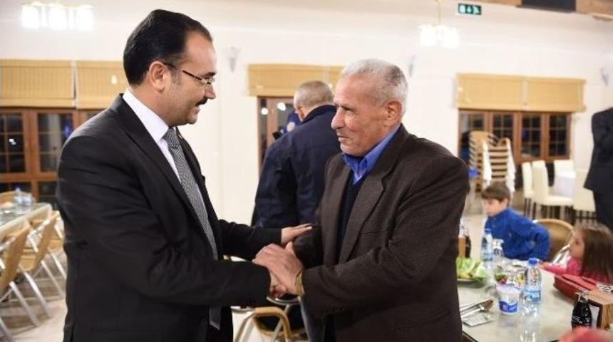 Başkan Cahan, Muhtarlarla Buluştu