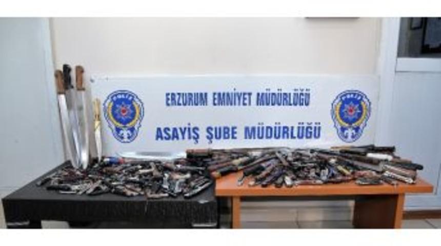 G&uuml;ven Timleri 3 Ayda 490 Adet Bı&ccedil;ak Ele Ge&ccedil;irdi