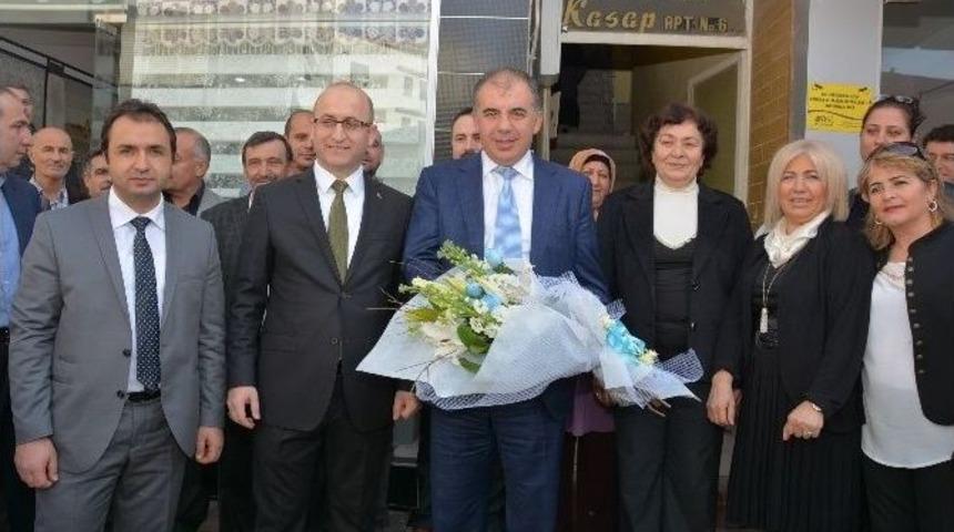 Delican&rsquo;dan Gen&ccedil;lere Ve Kadınlara Siyaset &Ccedil;ağrısı