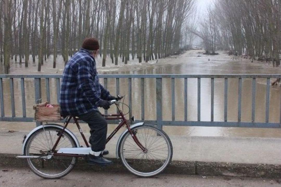 (&ouml;zel Haber) Edirne&rsquo;de Sel Suları &Ccedil;ekilmeye Başladı