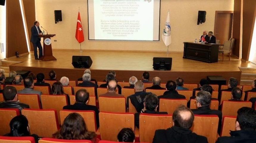 Talas&rsquo;ta G&uuml;venli Okul İ&ccedil;in Toplantı Yapıldı