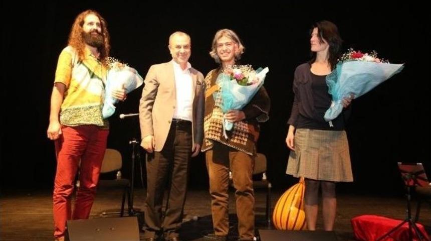 Mehmet Erdem Trio Evrensel M&uuml;ziği Nil&uuml;fer&rsquo;e Taşıdı