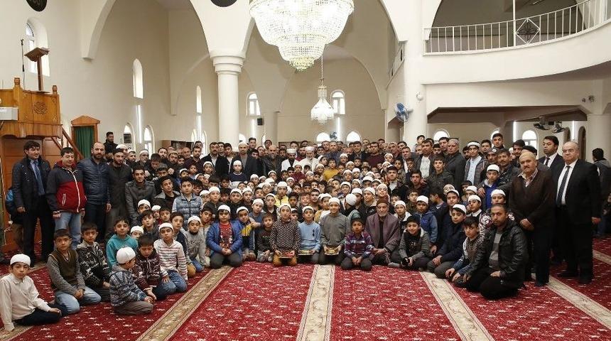 &Ccedil;ocuklar &Ouml;d&uuml;llendirildi