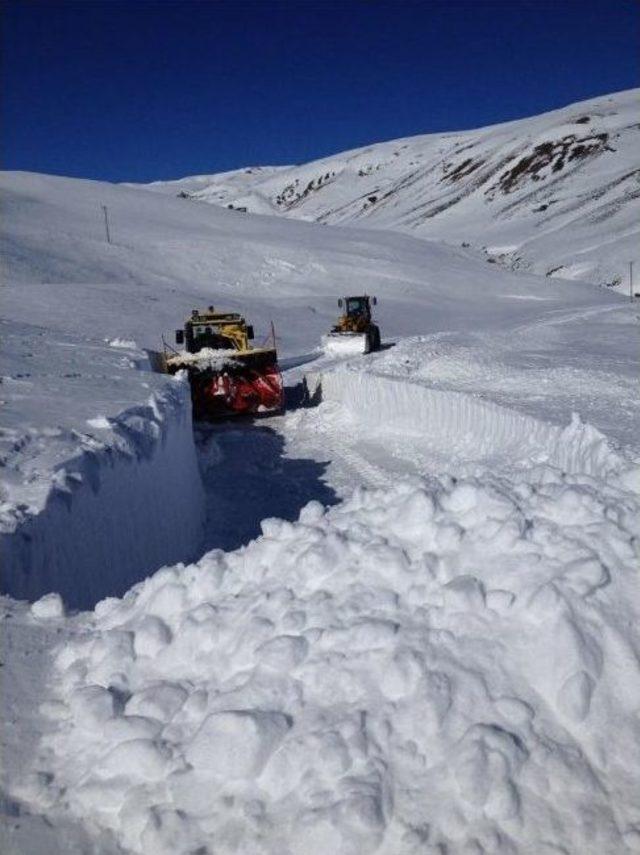 Erzurum’da 100 Köy Yolu Ulaşıma Kapandı