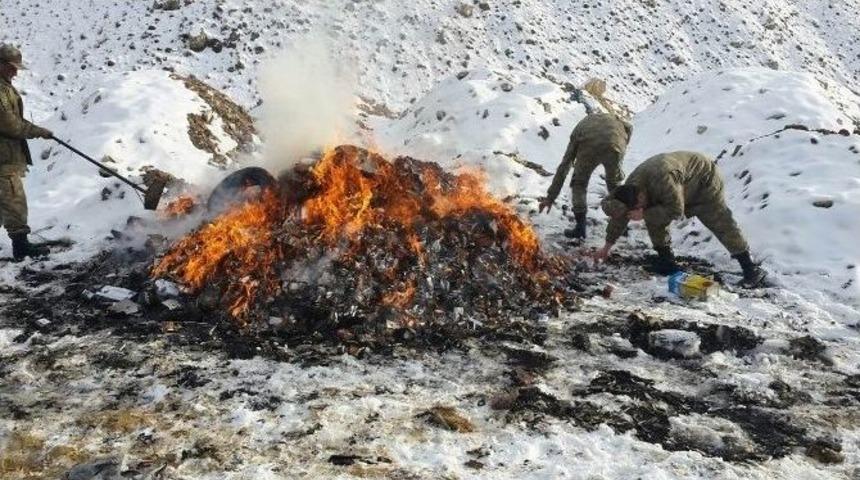 G&uuml;r&uuml;n&rsquo;de Ka&ccedil;ak Sigaralar İmha Edildi