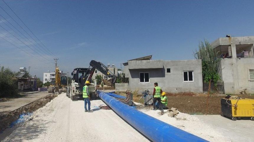 Meski, Karaduvar&rsquo;ın 40 Yıllık İ&ccedil;me Suyu Hatları Yenileniyor