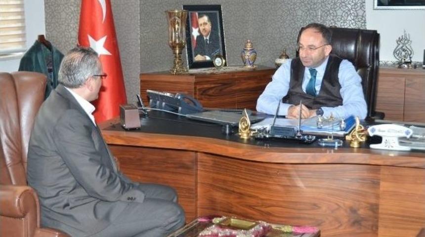 &Uuml;z&uuml;lmez Ziyaret&ccedil;ilerle Yakından İlgileniyor