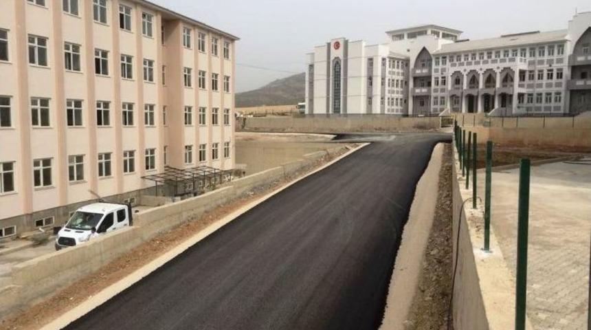 Şırnak Belediyesi, Okullar B&ouml;lgesini Asfaltladı
