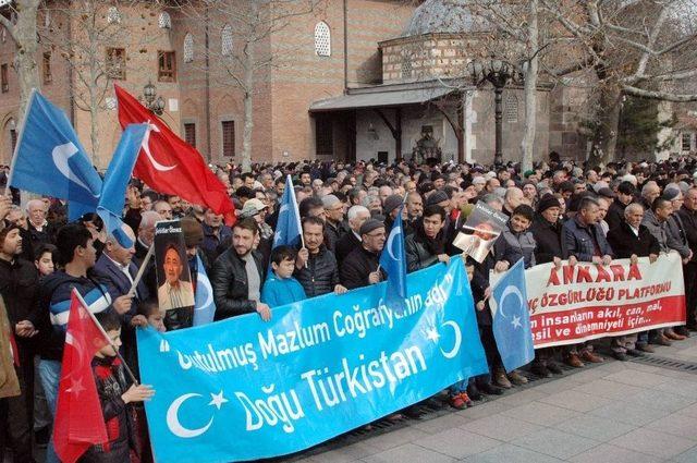 Başkent&rsquo;te Şehitler Ve Muhammed Salih Hacim İ&ccedil;in Gıyabi Cenaze Namazı Kılındı 1