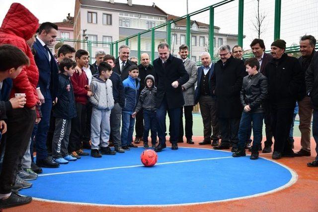 İnegöl Belediyesi’nden Par Hamlesi