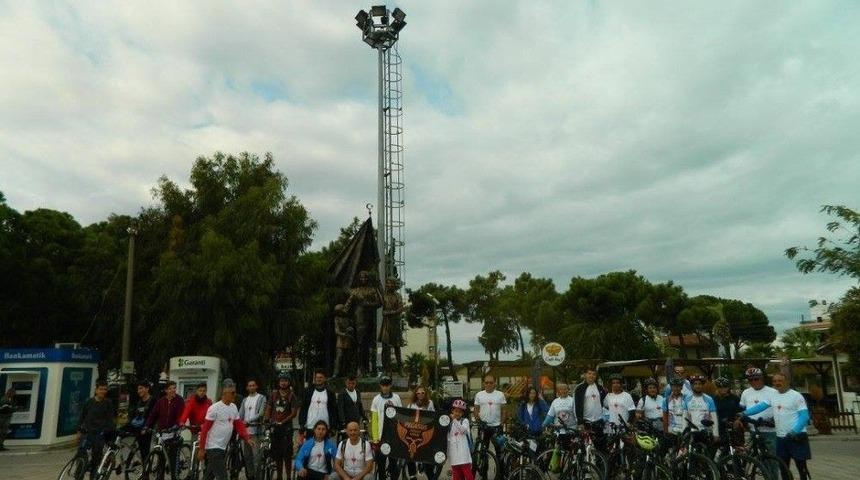 Burhaniyeli Bisiklet&ccedil;iler Kalp Sağlığı İ&ccedil;in Pedal &Ccedil;evirdi