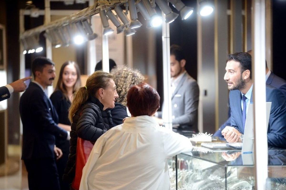 M&uuml;cevherseverler Beklediği Fırsat G&uuml;nlerini Başladı