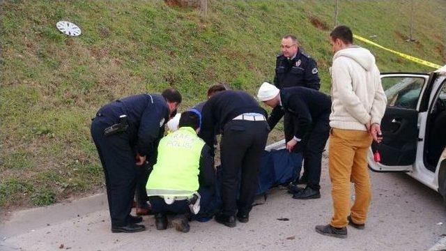 Pendik’te Trafik Kazası: 1 Ölü, 2 Yaralı