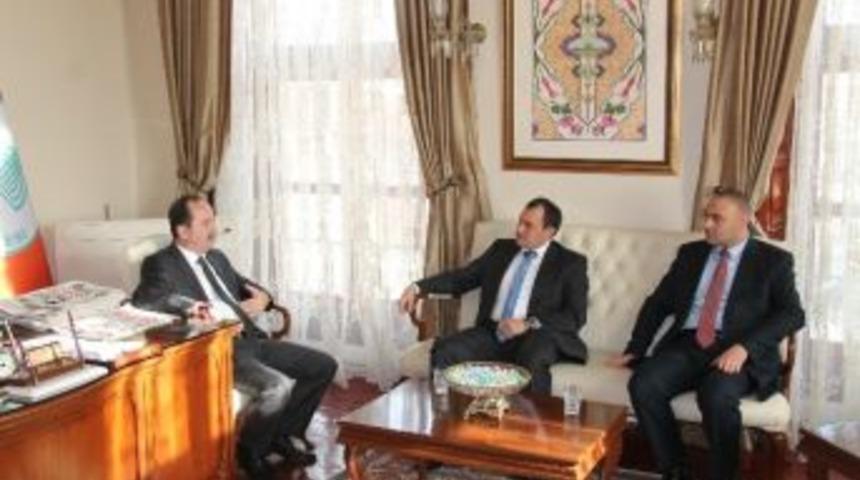 Burgaz Ve Şumnu B&ouml;lgesi Milletvekilleri, Belediye Başkanı G&uuml;rkan&rsquo;ı Ziyaret Etti