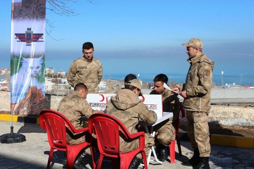 Mehmet&ccedil;ik İ&ccedil;in Kan Bağışı