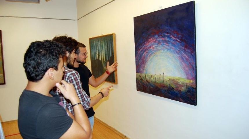 İsmail Tetikçi’nin Resim Sergisi İlgi Görüyor