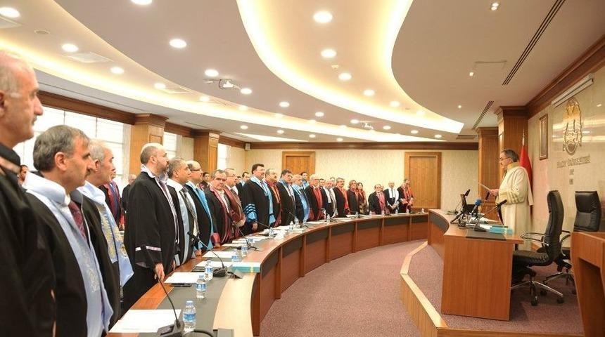 Sel&ccedil;uk &Uuml;niversitesinden Zeytin Dalı Harekatına Destek